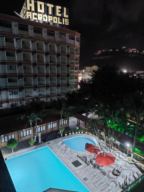 Bazén v ubytování Acrópolis Marina Hotel nebo v jeho okolí