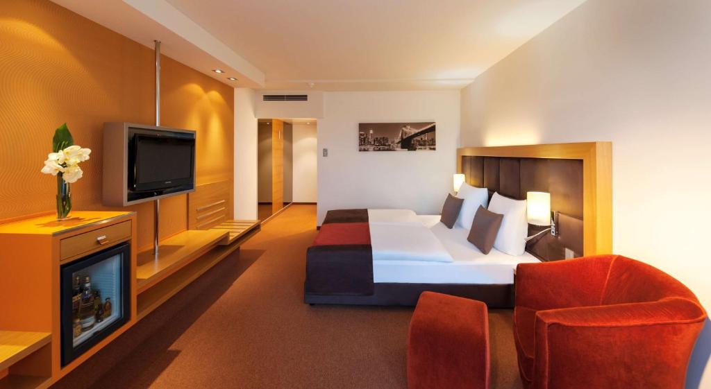 Dorint Main Taunus Zentrum Frankfurt Sulzbach - Resim 20