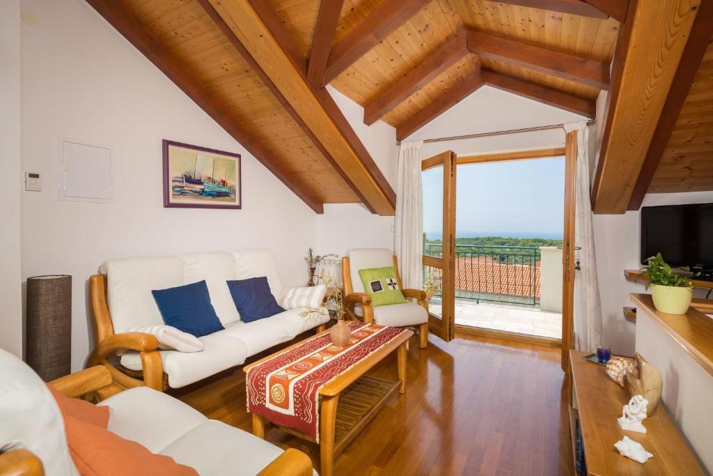 Příroda nedaleko apartmánu