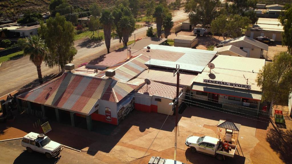 an overhead view of a street with a building at Nullagine Hotel in Nullagine