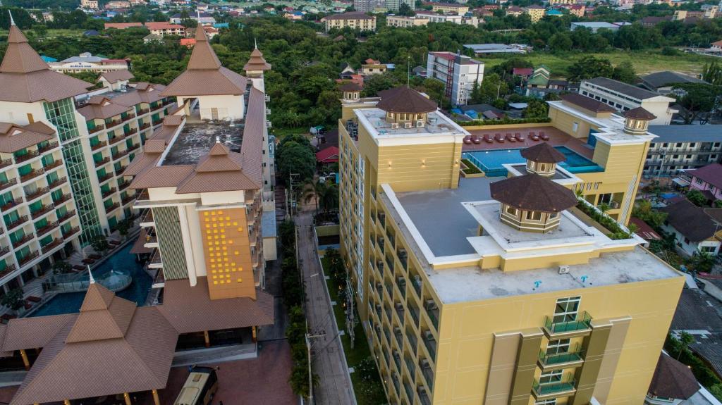 Crystal Palace Luxury Hotel Pattaya - Resim 38