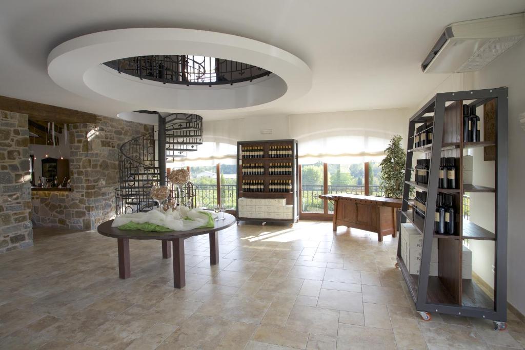 Zdjęcie z galerii obiektu Il Roncal Wine Resort - for Wine Lovers w mieście Cividale del Friuli