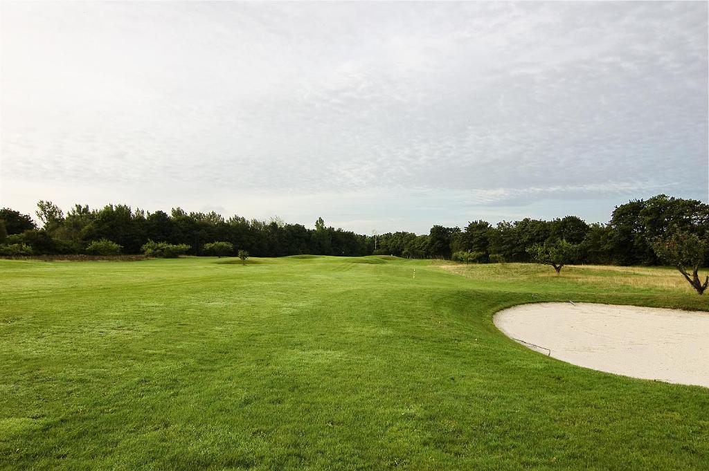 Golf v hotelu nebo okolí