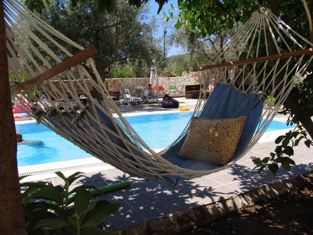 The swimming pool at or close to Pasha Apart Hotel