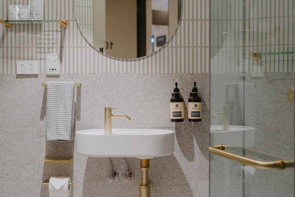 Aerotel Sydney - Inside International Terminal Airport - Resim 12