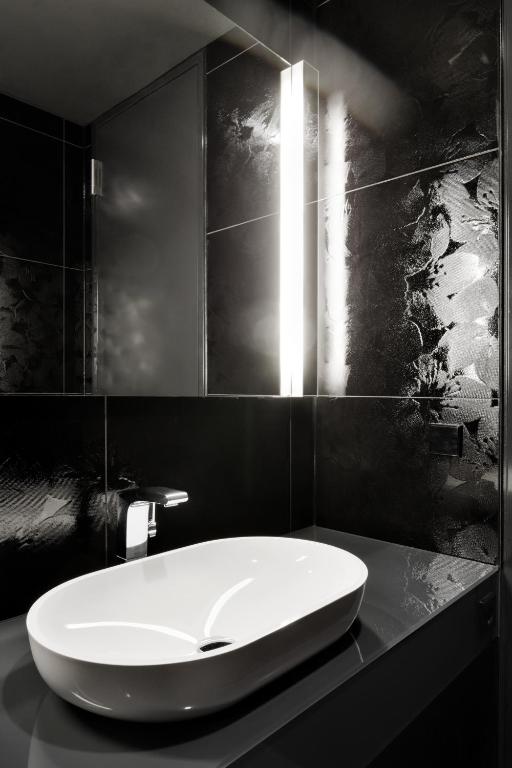 Koupelna v ubytování COSMO Hotel Berlin Mitte
