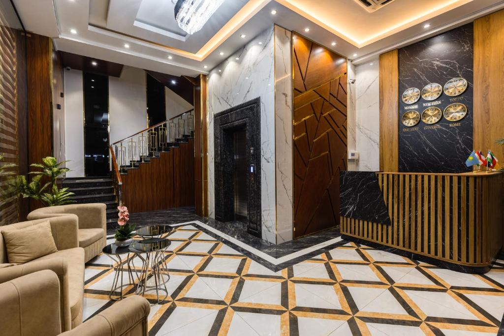 Lobbyen eller receptionen på ABIS Palace Hotel