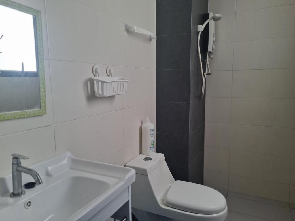 Prestige Sky Riverfront - Appartamento Con Balcone