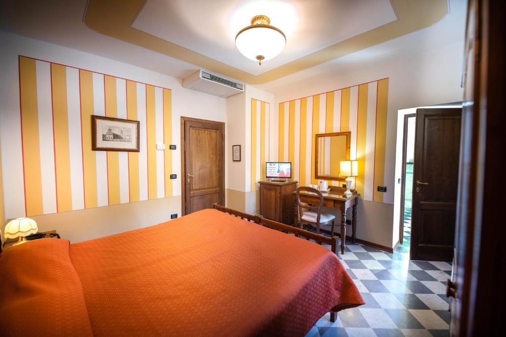 Postel nebo postele na pokoji v ubytování Park Hotel Regina - with air-condition and pool