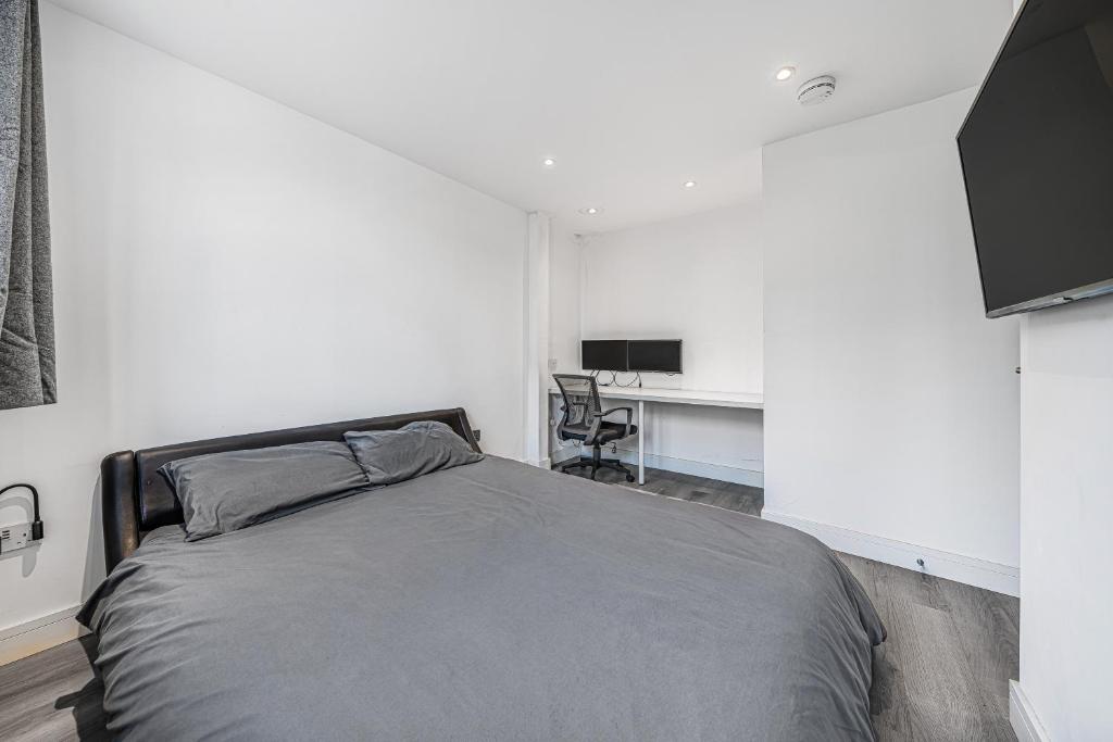 Apartment Spacious OneBed Flat in Camberwell, London, UK
