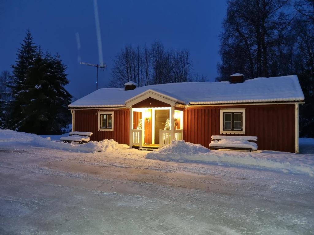 Strandås B&B зимой