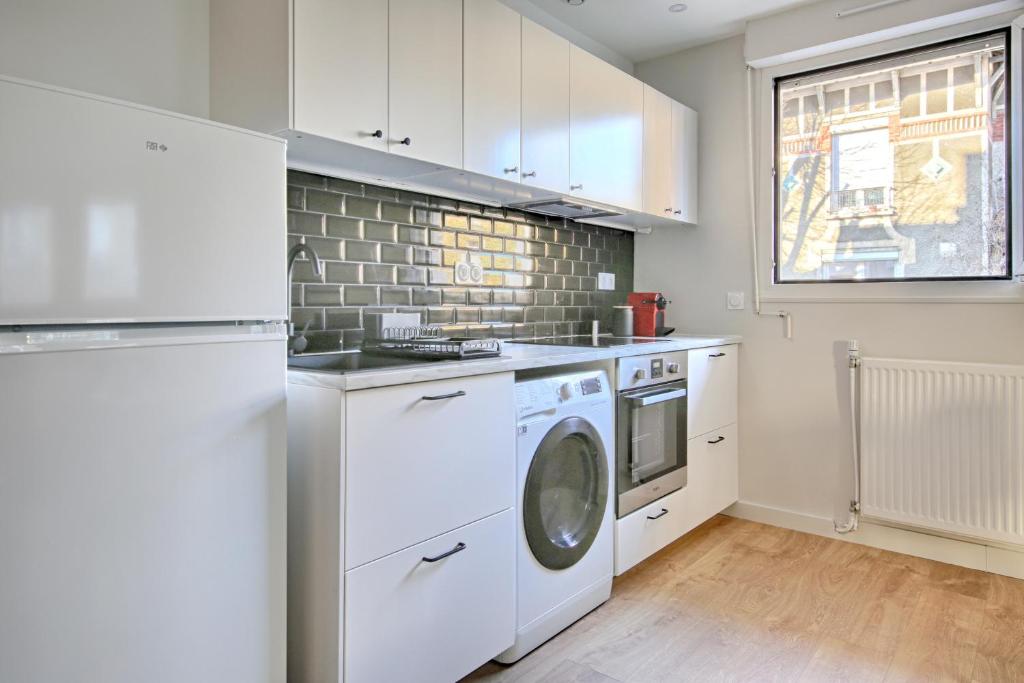 Dapur atau dapur kecil di Le Vitry - Appt 2 Chambres &agrave; 20min Orly