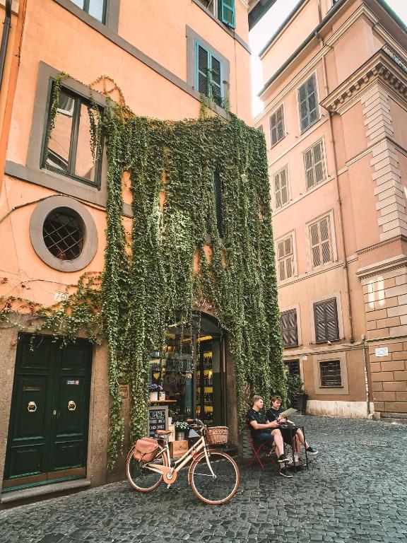 Jízda na kole v ubytování Nerva Boutique Hotel nebo okolí
