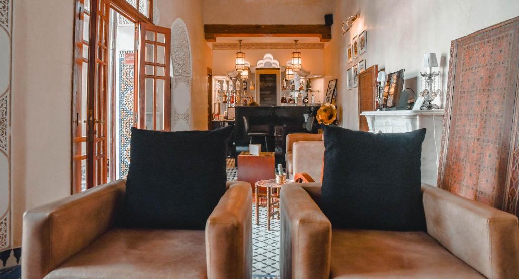 Posezení v ubytování Riad Mayfez Suites & Spa