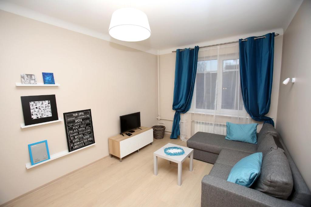 Cathedral Apartments - Superior Apartment