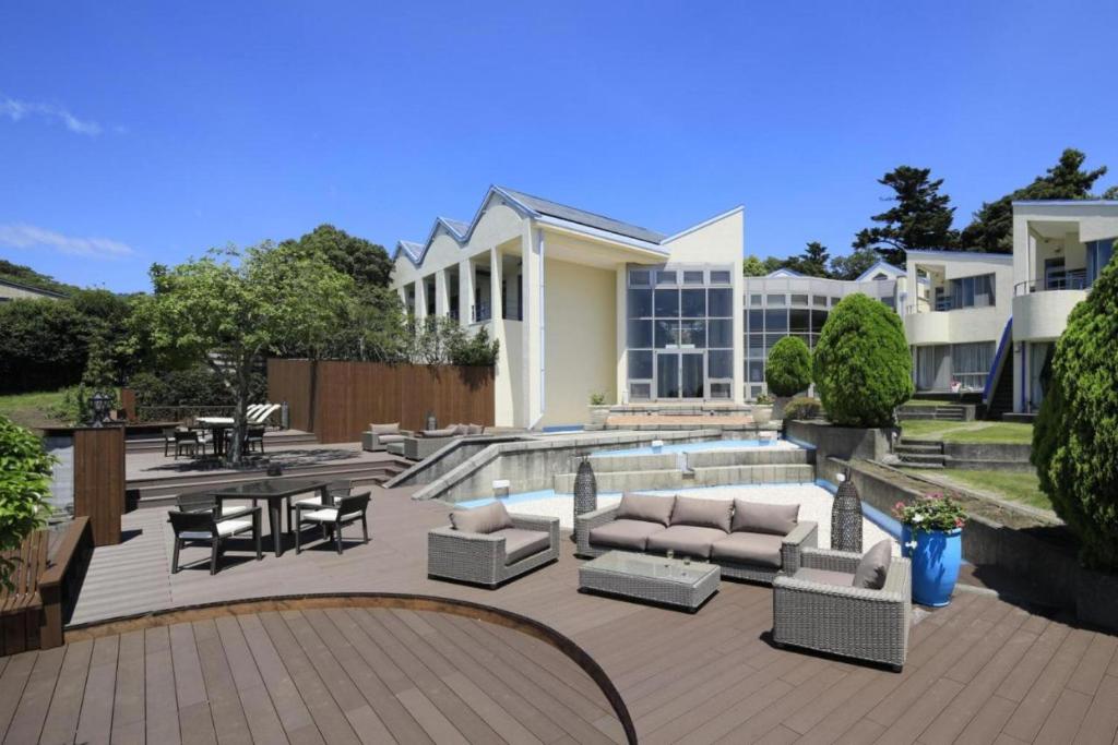 Club Wyndham Sundance Resort Izu-Kogen Annex - Housity