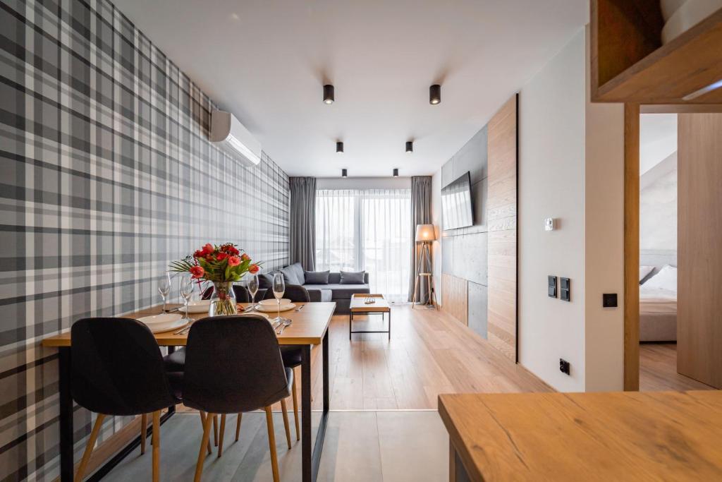Posedenie v ubytovaní Apartamenty Pod Gondolą - Mountain Resort Villa z sauną - Dream Apart