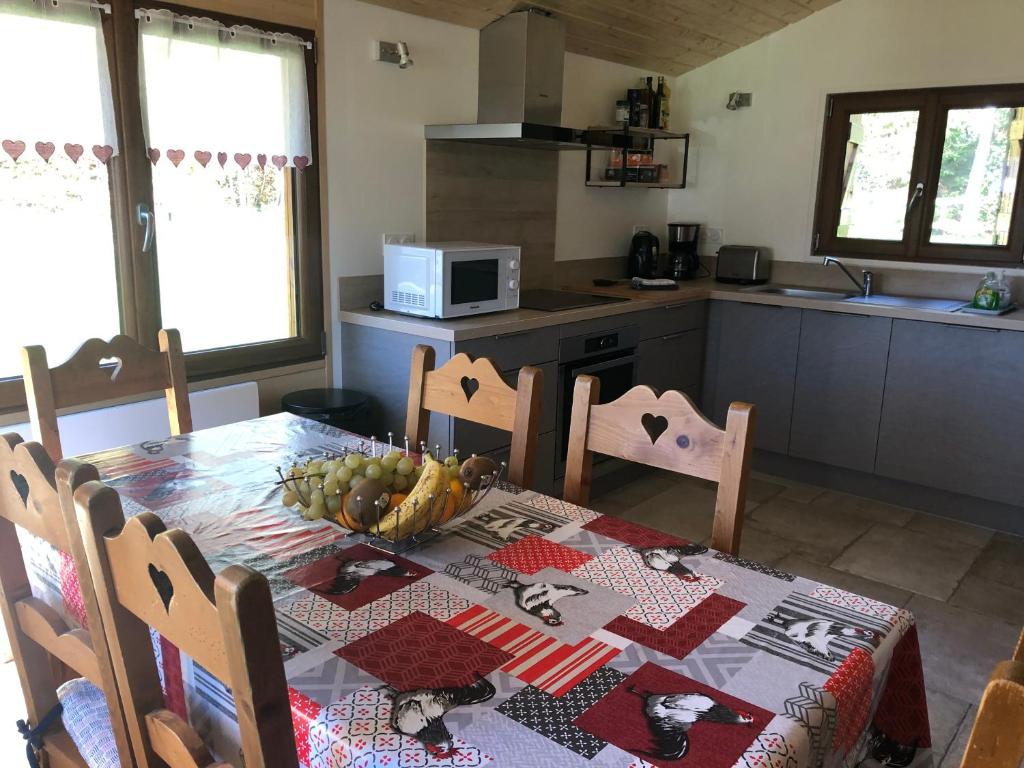 Kuchyň nebo kuchyňský kout v ubytování Chalet CHLOE - wifi, BBQ, parking