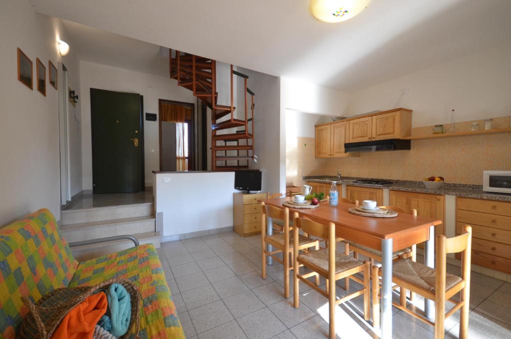 A kitchen or kitchenette at Villaggio Selene