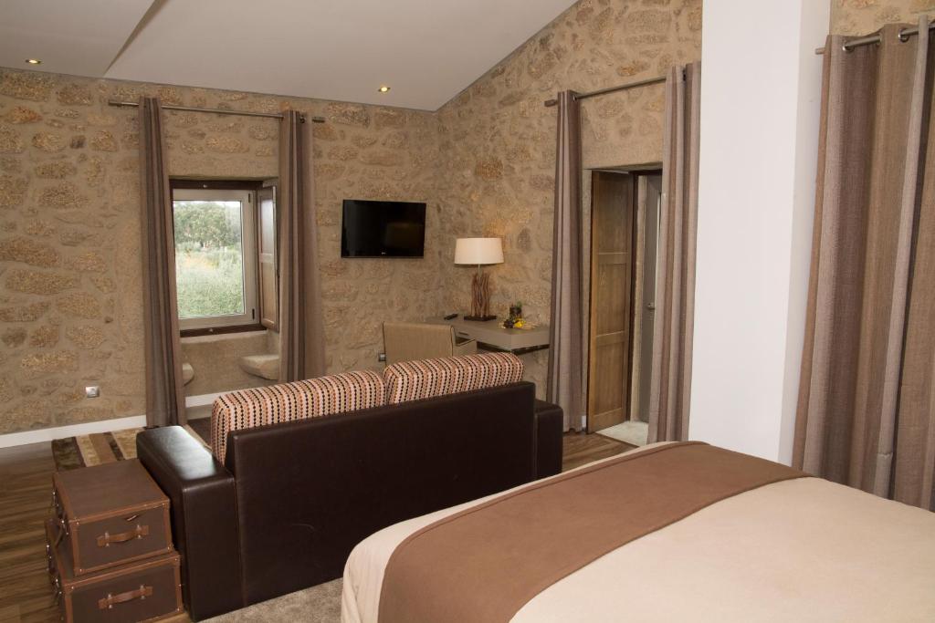 Casas do Regato - Deluxe Suite With Spa Bath