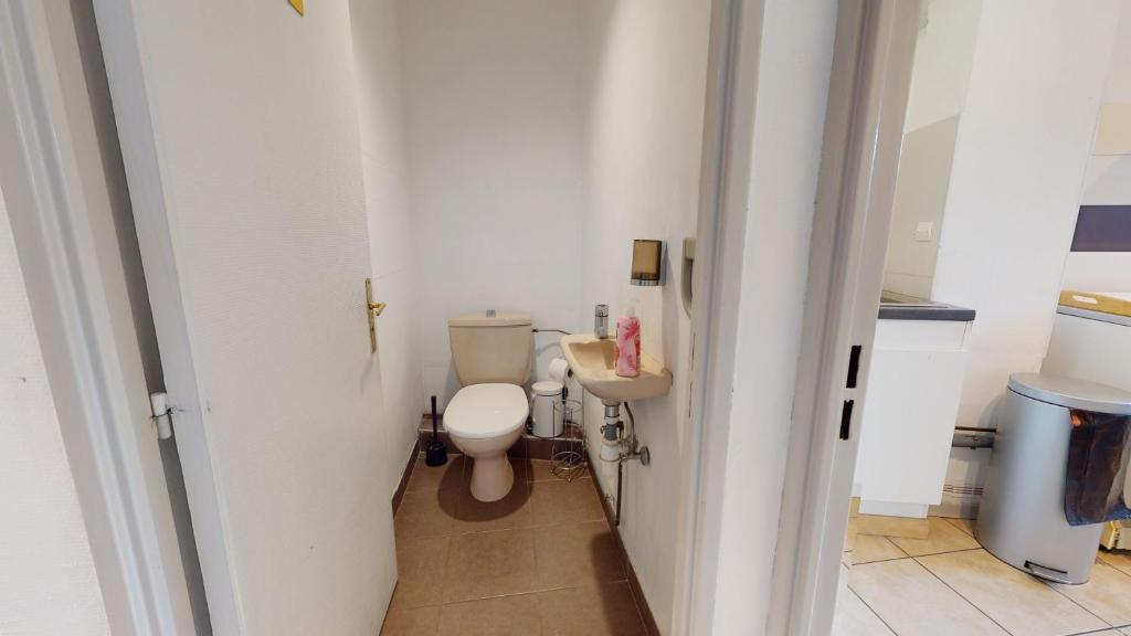 Gîte des Bains PARKING HYPERCENTRE 6-8personnes – photo 25