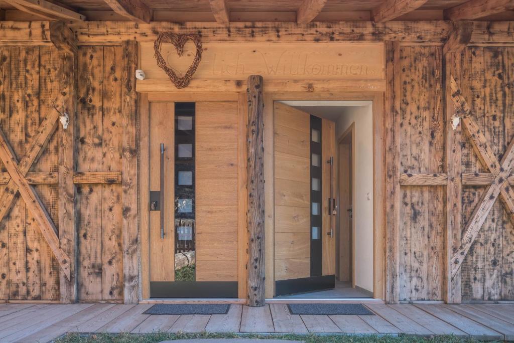 Fotografie z fotogalerie ubytování Aschnerhof Holzhitt v destinaci Collalbo