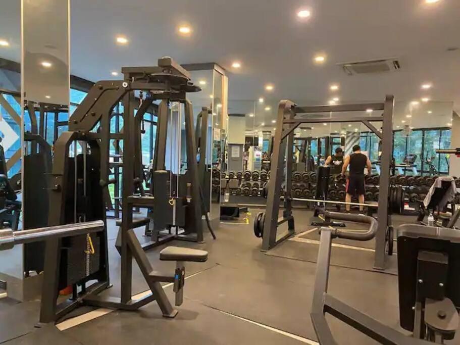 Fitness centrum a/nebo fitness zařízení v ubytování Kamala Beach D68 Exclusive Junior Suite