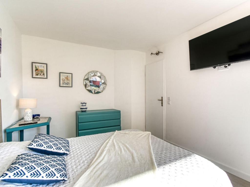 Posteľ alebo postele v izbe v ubytovaní Apartment Le Méditerranée-3 by Interhome