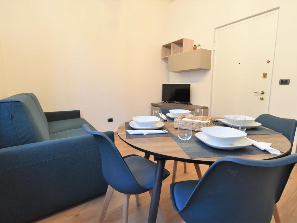 A seating area at Apartment NoLo Flat by Interhome