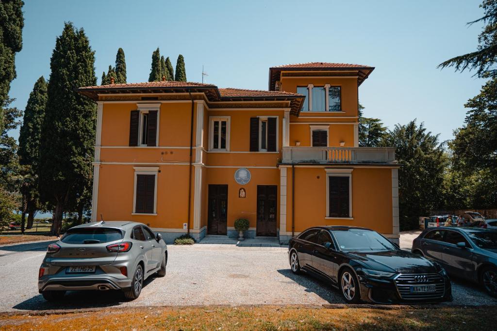 Villa Mimosa au Lac - Estella Hotels Italia, Toscolano Maderno – Prezzi  aggiornati per il 2023
