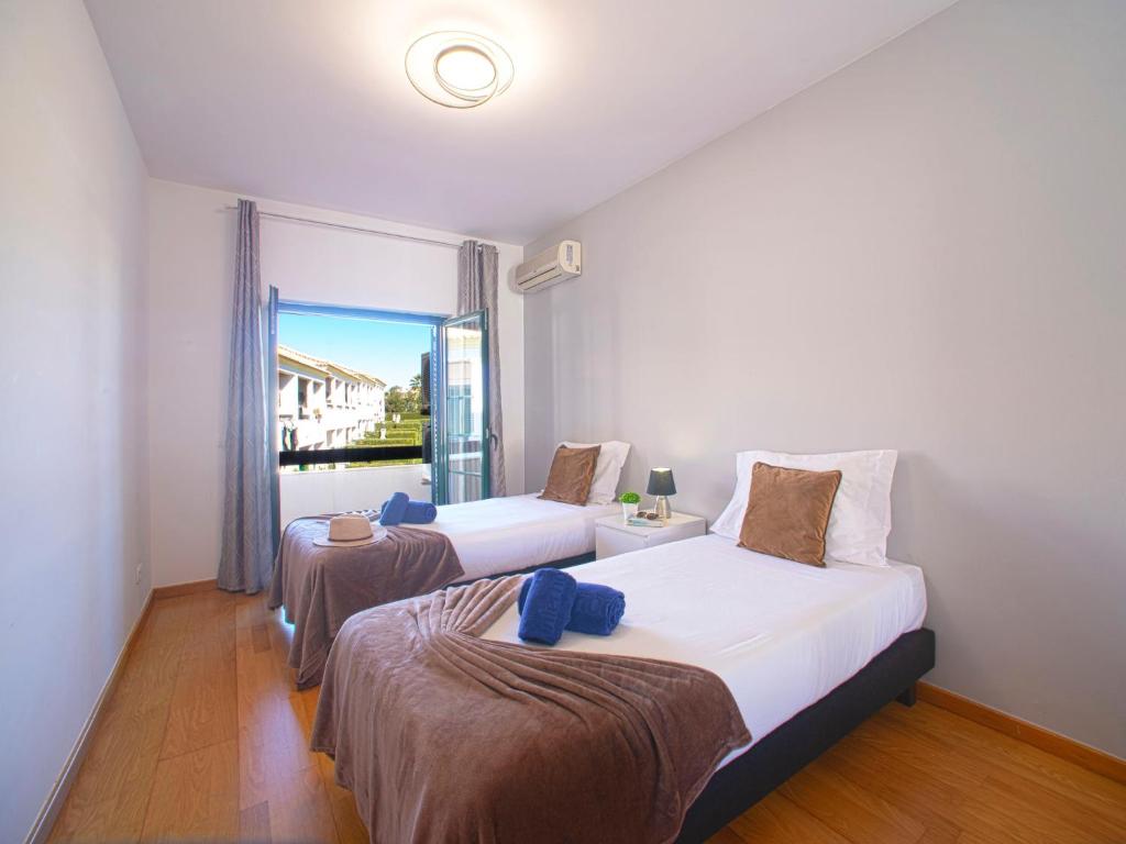 Postel nebo postele na pokoji v ubytování Holiday Home De Verão by Interhome
