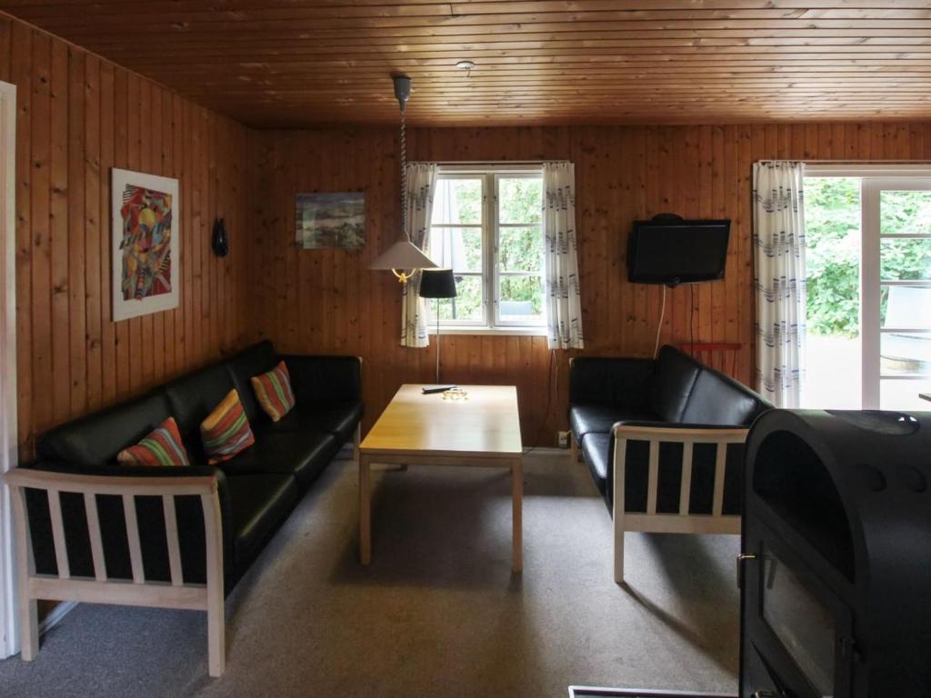 Posezení v ubytování Holiday Home Gunder - 125m from the sea by Interhome