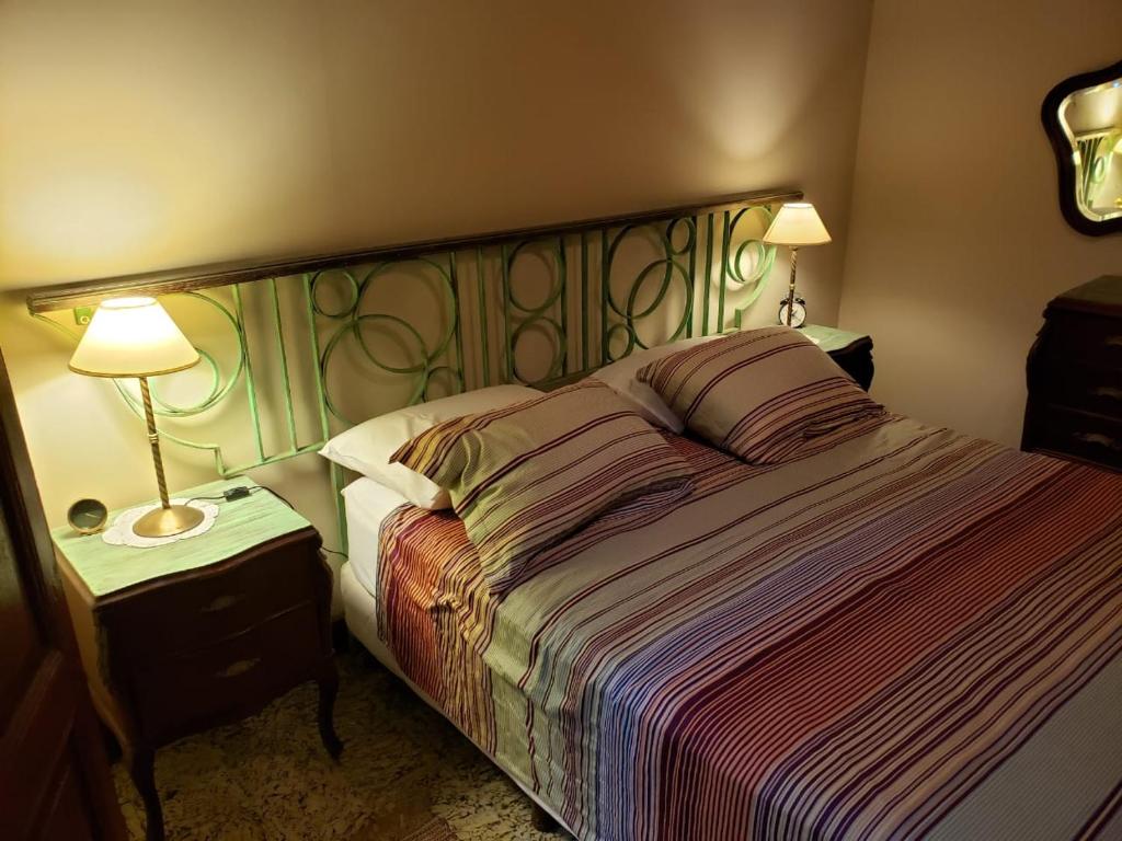 Säng eller sängar i ett rum på Casa, Ituzaingó 215