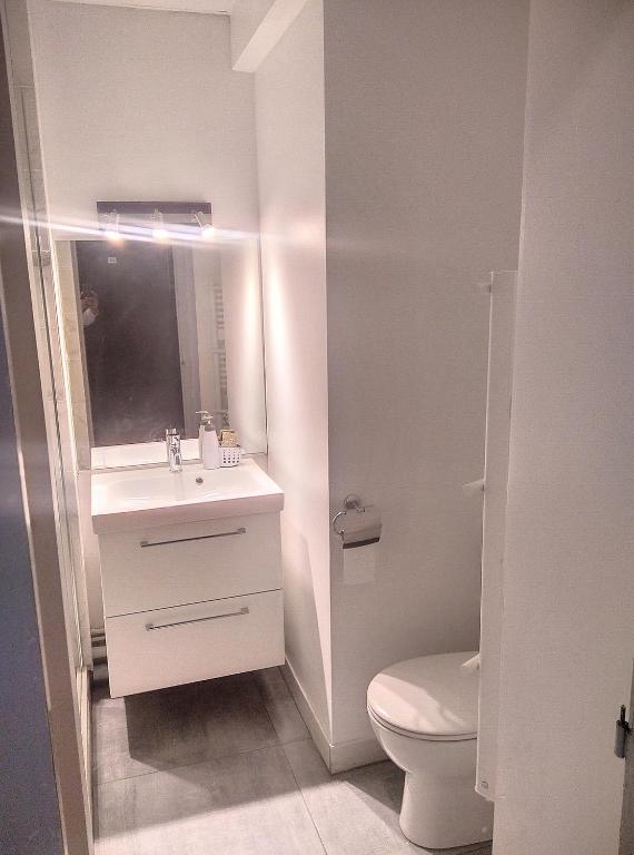 Kúpeľňa v ubytovaní Résidence Graziella Studio 404
