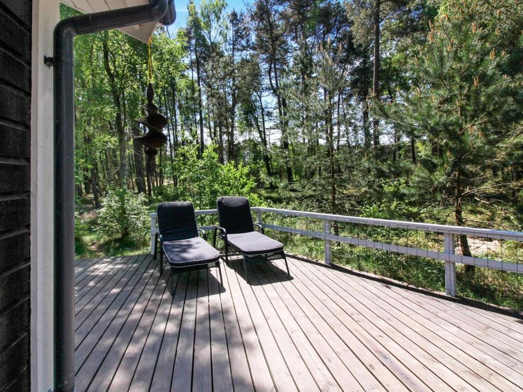 Balkón nebo terasa v ubytování Holiday Home Signe - 800m from the sea by Interhome