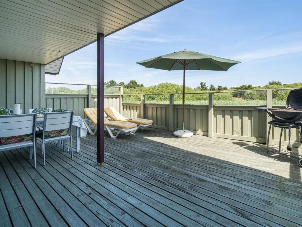 Balkón nebo terasa v ubytování Holiday Home Inra - 400m from the sea by Interhome