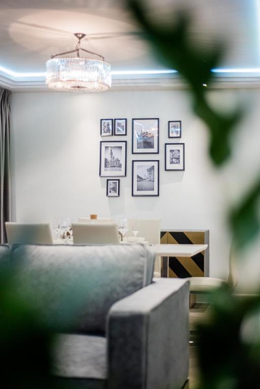 Posedenie v ubytovaní Apartamenty Rynek 7 by Hotel Żywiecki****