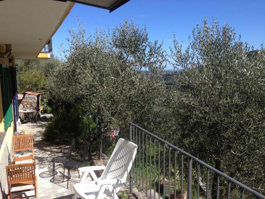 A balcony or terrace at Villa Berio Quattro - Miguel