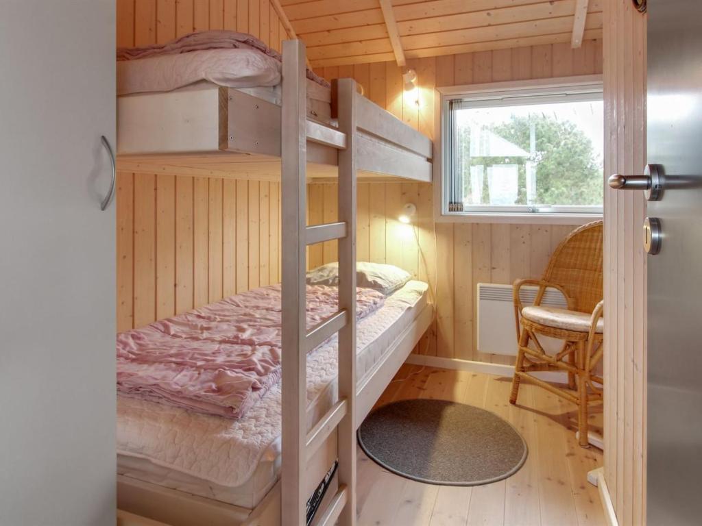 Postel nebo postele na pokoji v ubytování Holiday Home Oivi - 430m from the sea by Interhome