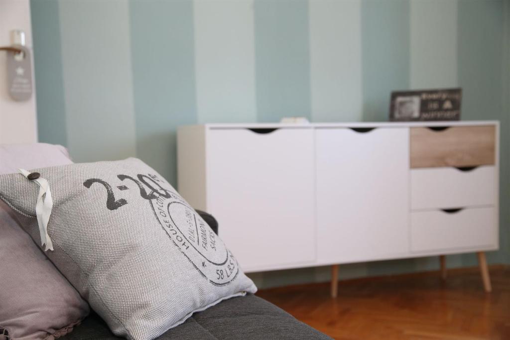 Posedenie v ubytovaní Apartment Providenca
