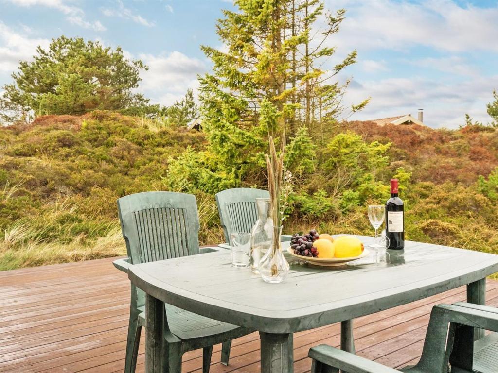 Nápoje v ubytování Holiday Home Asina - 400m from the sea by Interhome