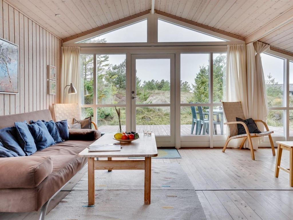 Posezení v ubytování Holiday Home Asina - 400m from the sea by Interhome