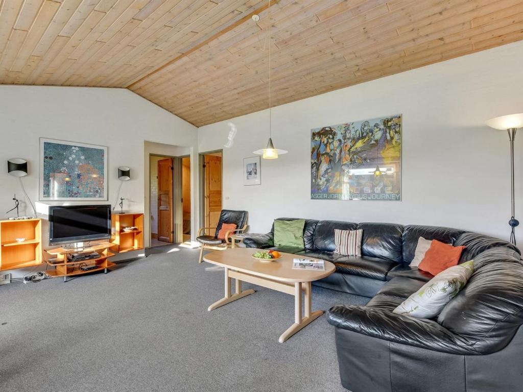 Posezení v ubytování Holiday Home Tali - 700m from the sea by Interhome