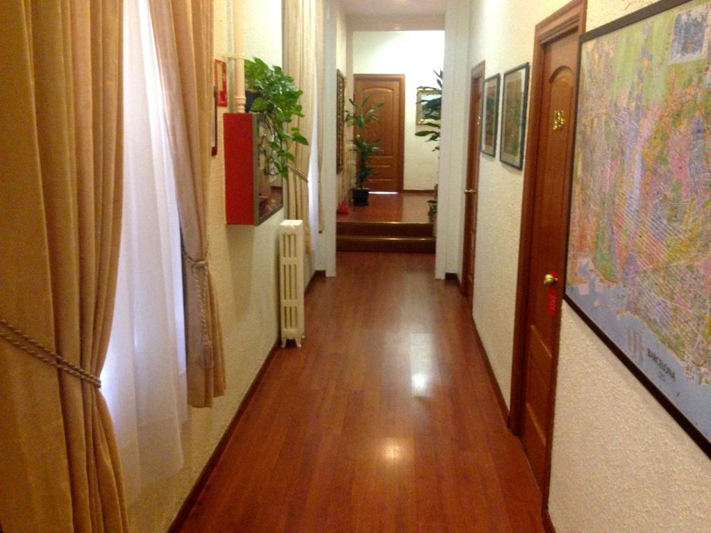 Fotografie z fotogalerie ubytování Hotel Pelayo v destinaci Barcelona