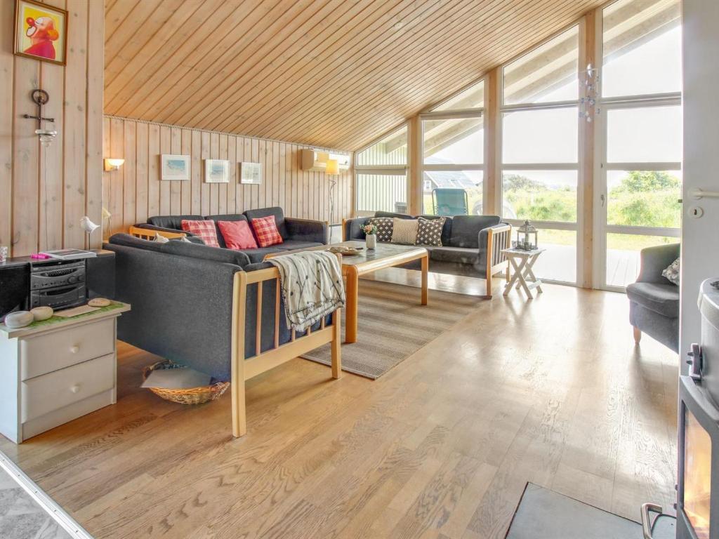 Posezení v ubytování Holiday Home Gedda - 700m from the sea by Interhome