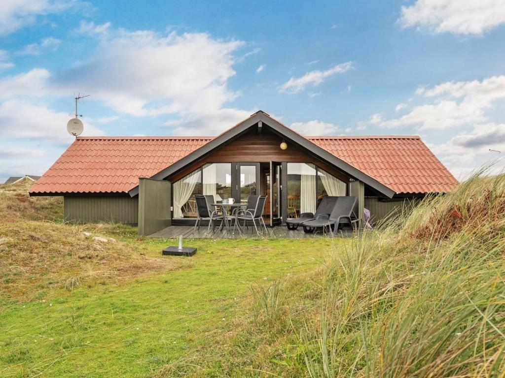 Zahrada ubytování Holiday Home Ardan - from the sea by Interhome