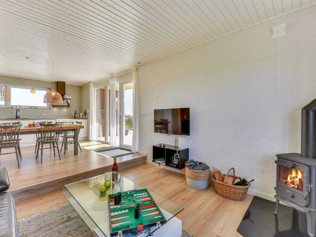 Fotografie z fotogalerie ubytování Holiday Home Stinna - from the sea by Interhome v destinaci Bjerregård