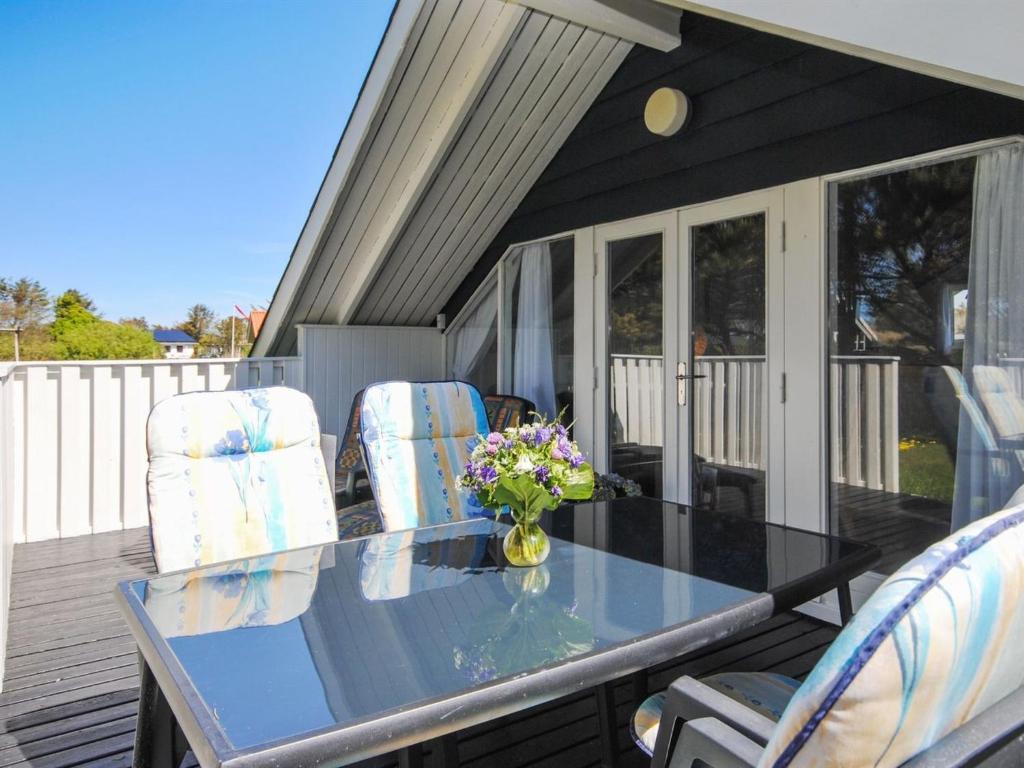 Balkón nebo terasa v ubytování Holiday Home Sakulf - 600m from the sea by Interhome