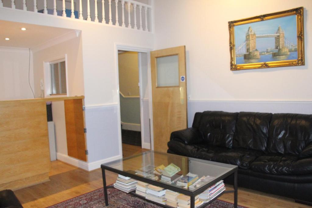 Melbourne House Hotel - Resim 38