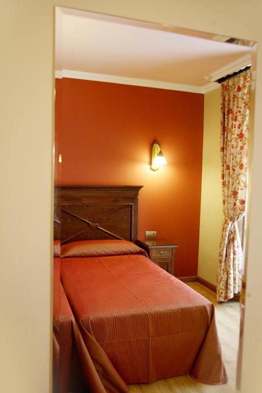 Hotel Imperion, Cangas de Onís, Spain - Booking.com